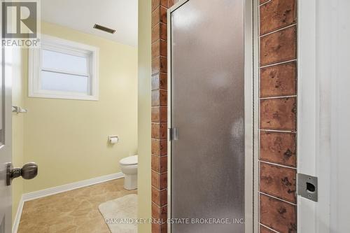 133 Fairlane Avenue, London South (South K), ON - Indoor Photo Showing Bathroom