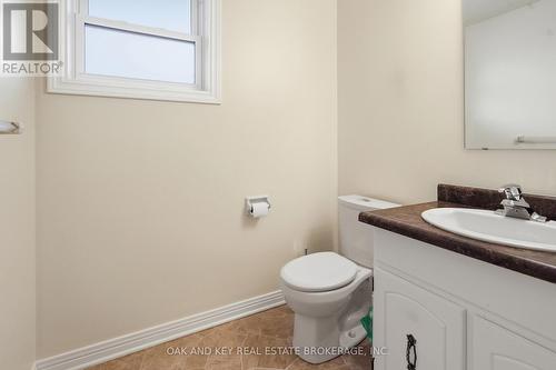 133 Fairlane Avenue, London South (South K), ON - Indoor Photo Showing Bathroom