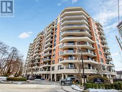 502 - 2 ABERFOYLE CRESCENT Toronto, ON M8X 2Z8
