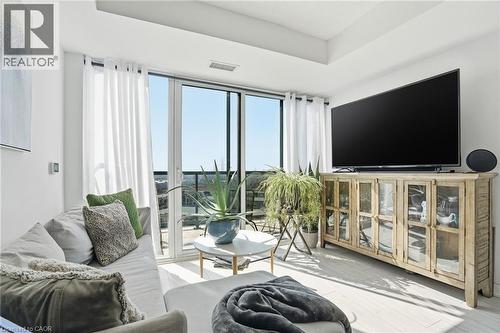 3210 Dakota Common Unit# A814, Burlington, ON - Indoor