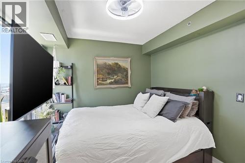 3210 Dakota Common Unit# A814, Burlington, ON - Indoor Photo Showing Bedroom