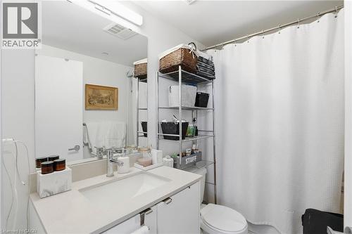 3210 Dakota Common Unit# A814, Burlington, ON - Indoor Photo Showing Bathroom