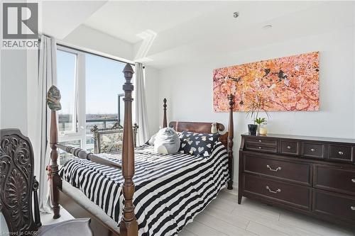 3210 Dakota Common Unit# A814, Burlington, ON - Indoor Photo Showing Bedroom