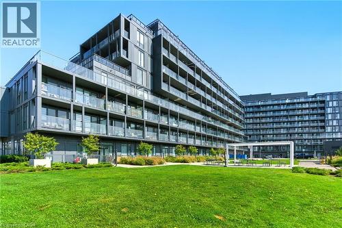 3210 Dakota Common Unit# A814, Burlington, ON - Outdoor With Balcony