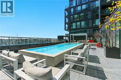 3210 Dakota Common Unit# A814, Burlington, ON - Outdoor