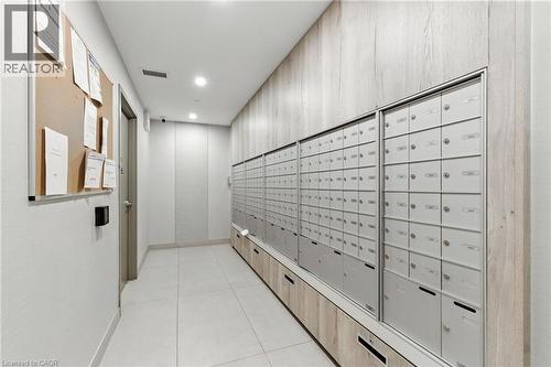 3210 Dakota Common Unit# A814, Burlington, ON - Indoor Photo Showing Other Room