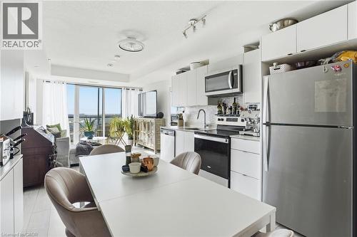3210 Dakota Common Unit# A814, Burlington, ON - Indoor