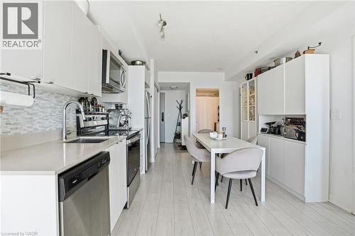 3210 Dakota Common Unit# A814, Burlington, ON - Indoor Photo Showing Other Room