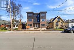 108 BRISCOE STREET E London South, ON N6C 1X2