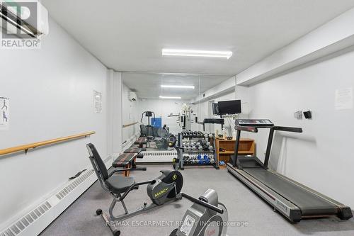606 - 222 Jackson Street W, Hamilton, ON - Indoor Photo Showing Gym Room