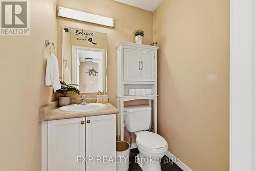 88 - 750 Lawrence Street, Cambridge, ON - Indoor Photo Showing Bathroom