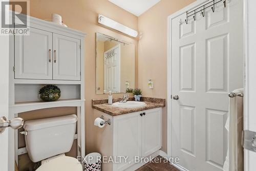 88 - 750 Lawrence Street, Cambridge, ON - Indoor Photo Showing Bathroom