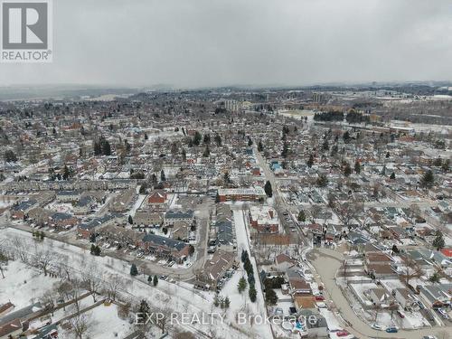 88 - 750 Lawrence Street, Cambridge, ON - Outdoor With View