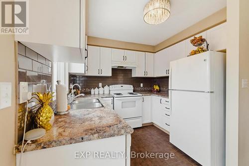 88 - 750 Lawrence Street, Cambridge, ON - Indoor Photo Showing Kitchen With Double Sink