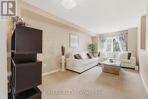 88 - 750 Lawrence Street, Cambridge, ON - Indoor Photo Showing Living Room