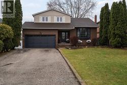 228 YORKSHIRE DRIVE Newmarket, ON L3Y 6J7