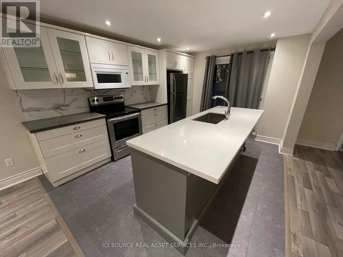 45 Raleigh Crescent, Markham, ON - Indoor Photo Showing Kitchen