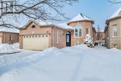 57 ROYALTON DRIVE Caledon, ON L7E 2G1