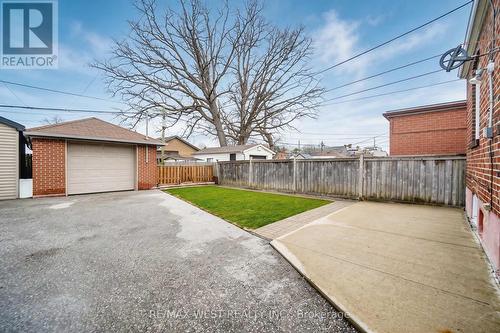 617 Caledonia Road, Toronto, ON - Outdoor