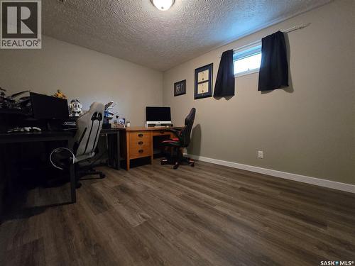 119 Montgomery Crescent, Weyburn, SK - Indoor Photo Showing Office