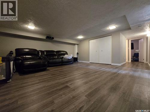 119 Montgomery Crescent, Weyburn, SK 