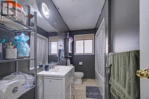93 Linnwood Avenue, Cambridge, ON - Indoor Photo Showing Laundry Room