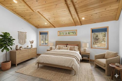 3584 St. Mary Lake Road, Kimberley, BC - Indoor Photo Showing Bedroom