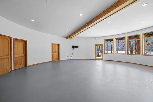 3584 St. Mary Lake Road, Kimberley, BC - Indoor Photo Showing Other Room