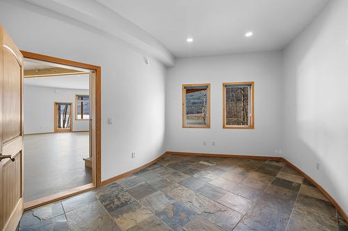3584 St. Mary Lake Road, Kimberley, BC - Indoor Photo Showing Other Room