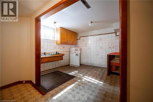31 Terrace Drive, Hamilton, ON - Indoor