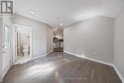 Upper Level Livingroom W/Walkout & 3Pc Bathroom - 