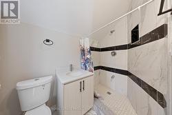Upper Unit 3Pc Bathroom - 