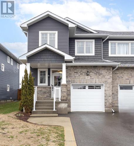 105 HAZLETT STREET  Loyalist (Amherstview), ON K7N 0C1