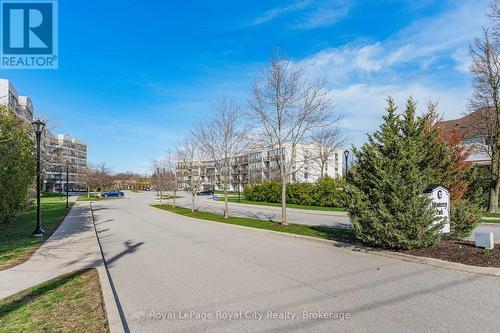 402 - 105 BAGOT STREET  Guelph (Junction/Onward Willow), ON N1H 8H4