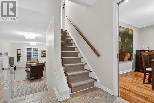 270 Compton Avenue, Ottawa, ON - Indoor Photo Showing Other Room
