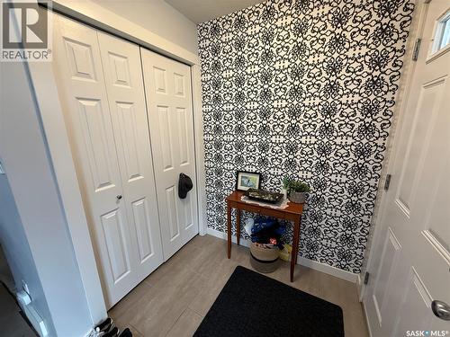 529 Alexandra Street, Weyburn, SK - Indoor