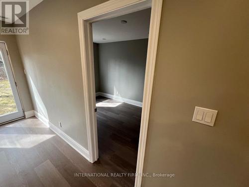 73 Murray Drive, Aurora, ON - Indoor Photo Showing Other Room