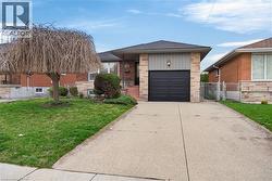 188 TUXEDO Avenue S  Hamilton, ON L8K 2S4