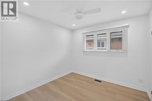 188 Tuxedo Avenue S, Hamilton, ON - Indoor Photo Showing Other Room