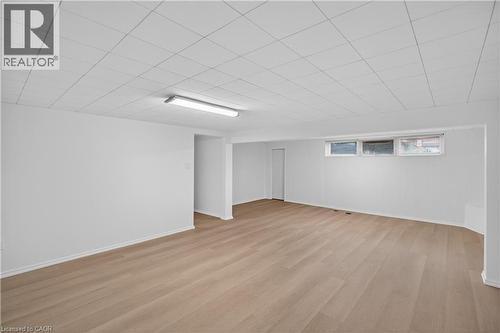 188 Tuxedo Avenue S, Hamilton, ON - Indoor