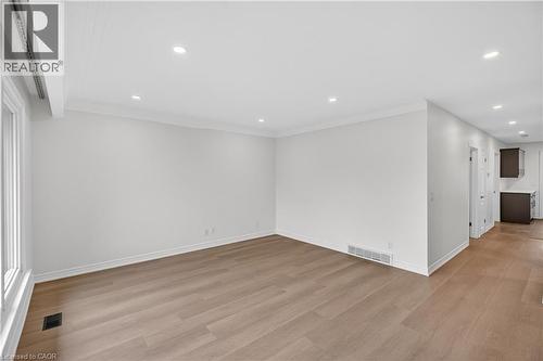 188 Tuxedo Avenue S, Hamilton, ON - Indoor Photo Showing Other Room