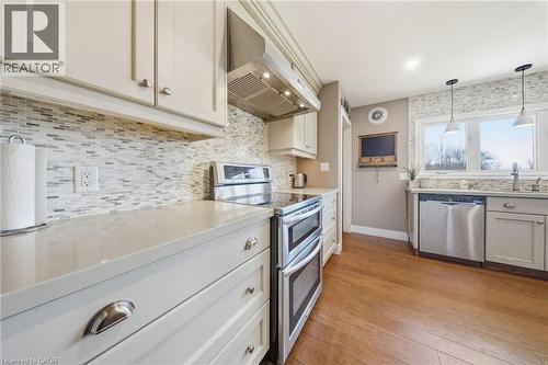 9639 Sideroad 27 Sideroad, Erin, ON - Indoor Photo Showing Kitchen