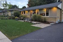 64 DUMBARTON STREET  Guelph, ON N1E 3T6