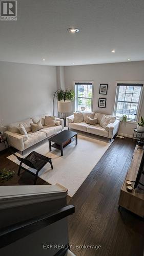 90 Robert Peel Road, Kitchener, ON - Indoor Photo Showing Living Room