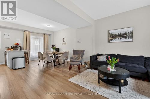 13 - 19 PICARDY DRIVE  Hamilton, ON L8J 0M7