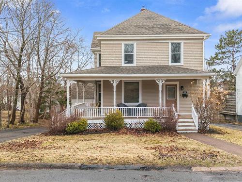 168 Carleton Street  New Glasgow, NS B2H 3K8