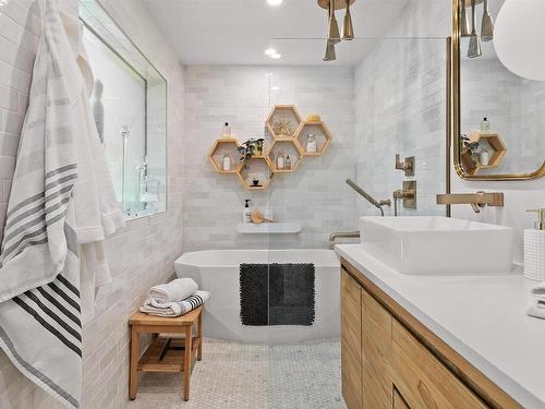 9 Lynwood Drive, Halifax, NS 