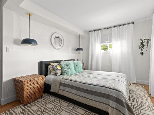 9 Lynwood Drive, Halifax, NS 