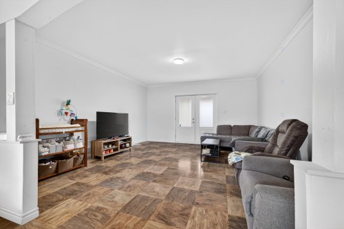 Salon - 922 Ch. Bellevue E., Cap-Saint-Ignace, QC - Indoor Photo Showing Living Room