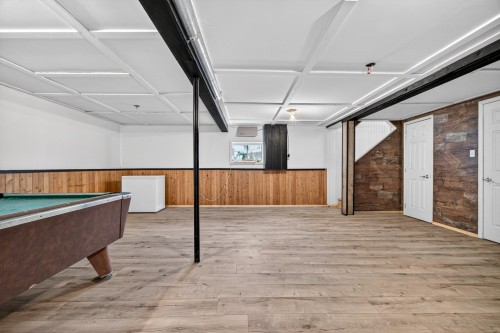 Salle familiale - 922 Ch. Bellevue E., Cap-Saint-Ignace, QC - Indoor Photo Showing Other Room